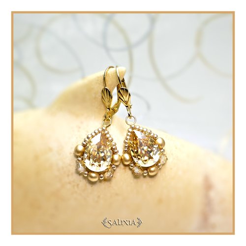 Boucles d'oreilles style victorien, cabochons cristal topaze dormeuses ou crochets au choix (#bo451)
