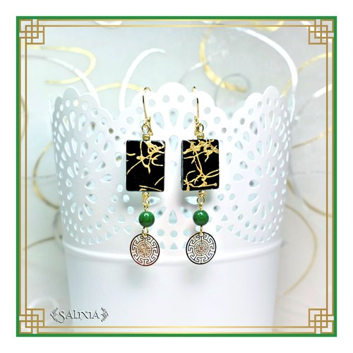 Boucles d'oreilles coquillages laqués noir motifs dorés, perles de jade vertes dormeuses ou crochets au choix (#bo460)