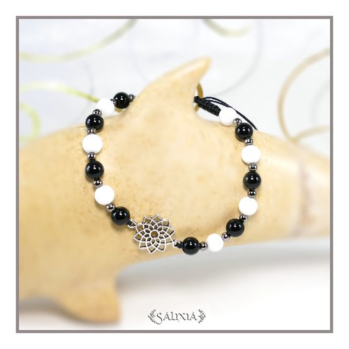 Bracelet sandra, pierres fines d'agate noires et de jade blanc (#bc139)