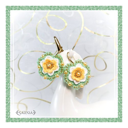 Boucles d'oreilles "fleurs" au crochet d'art crochets au choix (#bo-c18)