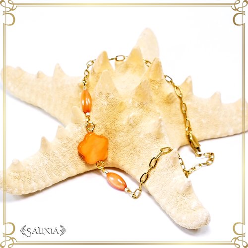 Bracelet tina fleur et perles en nacre naturelle corail orangé, acier inoxydable doré (#bc167)