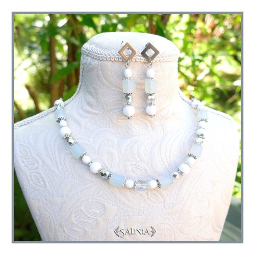 Collier ciara white, jade blanc, cristal, perles de bohème, perles seaglass, chaine et mousqueton acier inoxydable (#c230 p204)