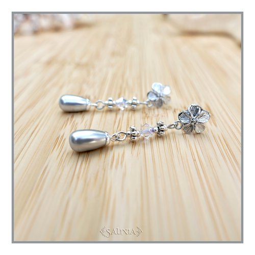 Boucles d'oreilles ella gouttes nacrées gris perle et perles aurore boréale en cristal puces fleurs en laiton rhodié (#bo632)