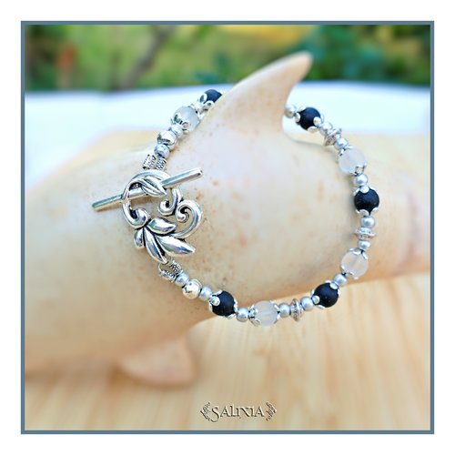 Bracelet elfique, celtique lyanna, perles seaglass noires mat et blanches givrées, toggle floral (#bc220)