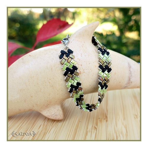Bracelet tissé perles tila 4 rangs tons vert mousqueton acier inoxydable. (#bc266)