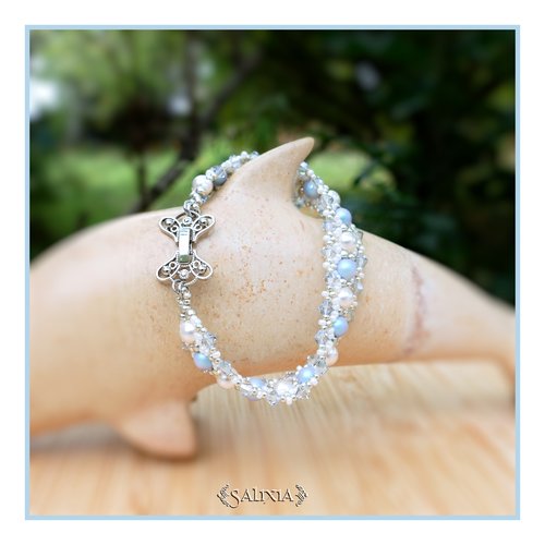 Bracelet "carolina bleu" tissé à l'aiguille cristal bleu ciel perles blanc nacré (#bc231 p213)