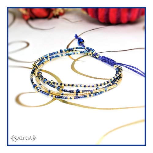 Bracelet 4 rangs lorenza perles plaquées or 24 carats, rocailles bleu royal et dorées, fermoir lien coulissant macramé (#bc278)