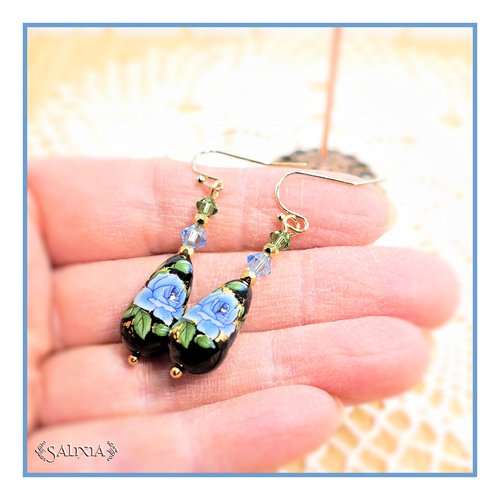 Boucles d'oreilles les florales : la rose bleue, gouttes japonaises tensha, cristal, acier inoxydable doré (#bo736)