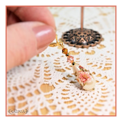 Boucles d'oreilles les florales : le lys rose, gouttes japonaises tensha, cristal, dormeuses ou crochets au choix (#bo737)