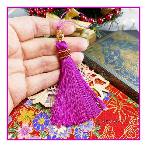 Pièce unique - bijou de portable, de sac, de rétroviseur en soie véritable fuchsia perles dorées à l'or fin (#bp21)