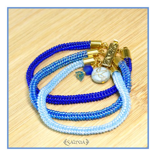 Bracelet tissé à l'aiguille en carré avec des perles en verre japonaises fermoir à clipser doré à l'or fin (#bc304.trio)