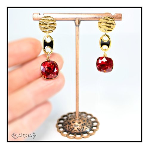 Boucles d'oreilles cristal rouge rubis laiton doré or fin 24 carats puces dormeuses ou crochets au choix (#bo862)