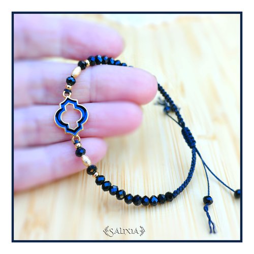 Bracelet perles noires connecteur et perles doré à l'or fin fermoir lien coulissant macramé (#bc340)