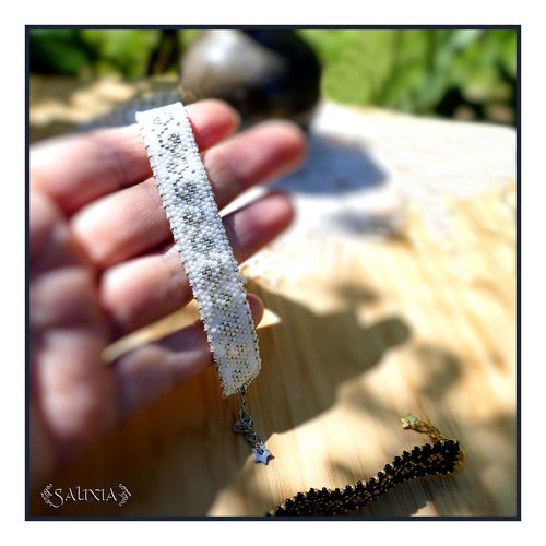 Bracelet motif vagues tissage perles japonaises blanches et argentées chainette et mousqueton acier inoxydable (#bc396)