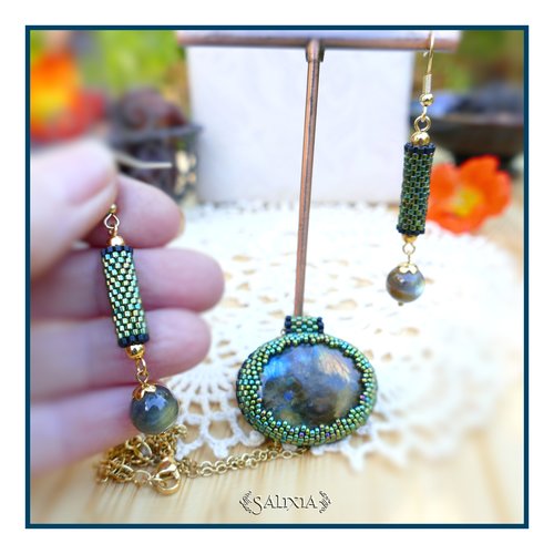 Pièce unique - collier "lyana" cabochon labradorite tissage perles japonaises émeraude irisées (#c316 p258)