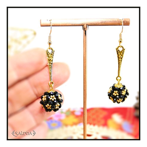Boucles d'oreilles collection "berries" tissées perles noires perles japonaises dorées crochets acier inoxydable doré (#bo874)