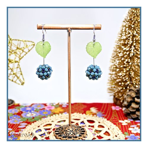 Boucles d'oreilles collection "berries" tissées perles bleu teal perles japonaises multicolores irisées crochets acier inoxydable (#bo883)