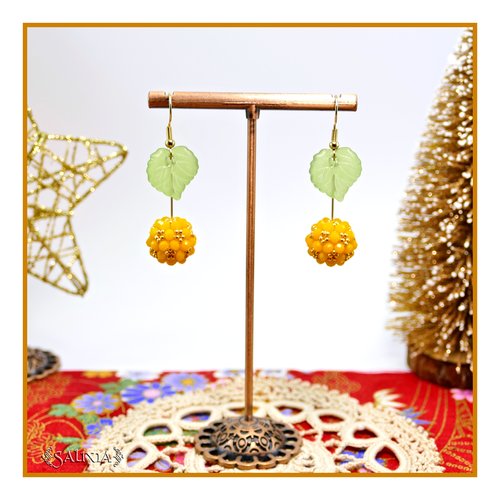 Boucles d'oreilles collection "berries" tissées perles jaune pollen perles japonaises dorées crochets acier inoxydable (#bo889)