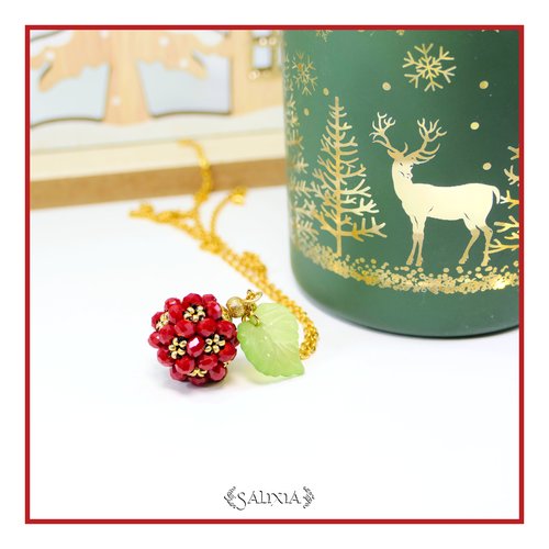 Collier collection "sweet berries" pendentif tissé perles rouges chaine et mousqueton dorés à l'or fin 24 carats (#c324)