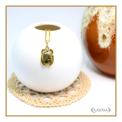 Collier pendentif scarabée sacré égyptien en relief cristaux aurore boréale chaine acier inoxydable doré or fin 24 carats (#c351)