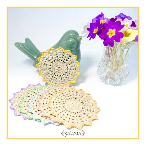 Série  "lin pastel" 6 petits napperons dentelle au crochet d'art (en lot ou unitaire) - sous-verres/bibelots/décoration - 7cm