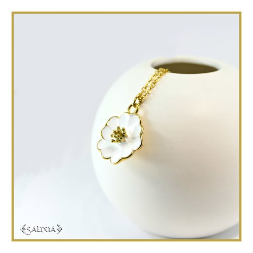 Collier pendentif fleur blanche doré or fin 18 carats chaine et mousqueton acier inoxydable doré (#c357)