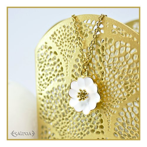 Collier pendentif fleur blanche doré or fin 18 carats chaine et mousqueton acier inoxydable doré (#c357)