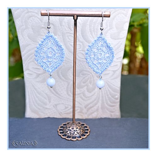 Boucles d'oreilles feuilles dentelle bleu ciel au crochet pierres fines calcédoine bleu crochets acier inoxydable (#bo-c52)