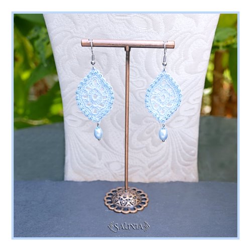 Boucles d'oreilles feuilles dentelle bleu pastel au crochet perles de bohème crochets acier inoxydable (#bo-c53)