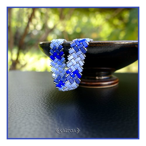 Bracelet tissé à l'aiguille perles tila 4 rangs en dégradé de bleu mousqueton acier inoxydable (#bc447)