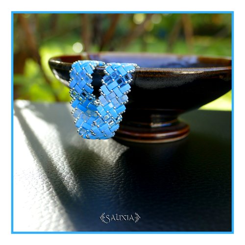 Bracelet tissé à l'aiguille perles tila 4 rangs en dégradé de bleu turquoise mousqueton acier inoxydable (#bc449)