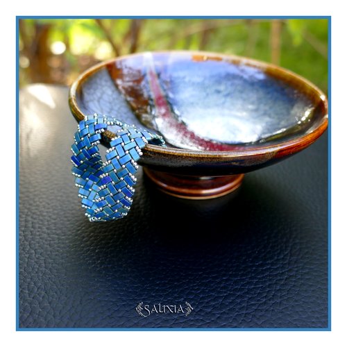 Bracelet tissé à l'aiguille perles tila 4 rangs bleu mat effet métallisé mousqueton acier inoxydable (#bc457.a)