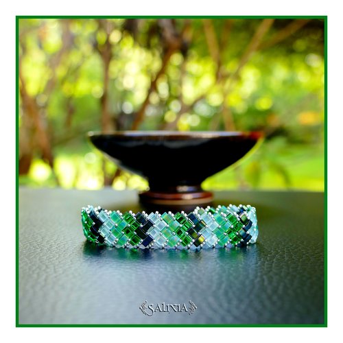 Bracelet tissé à l'aiguille perles tila 4 rangs en dégradé de vert mousqueton acier inoxydable (#bc450)