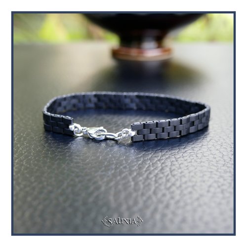Bracelet tissé à l'aiguille perles tila noir mat mousqueton acier inoxydable (#bc460)