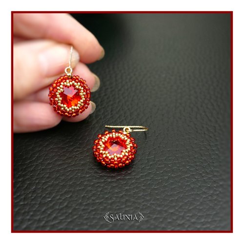 Boucles d'oreilles cabochons cristal rouge intense crochets gold filled (#bo937)