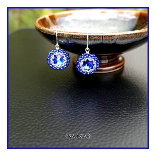 Boucles d'oreilles cabochons cristal bleu intense crochets torsadé argent 925 (#bo938)