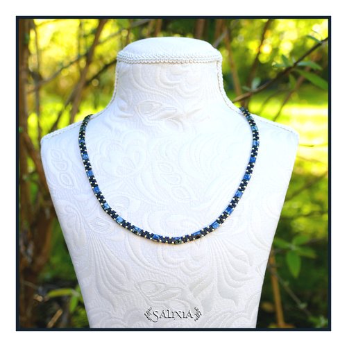 Collier alya perles japonaises tila noires marbrées beige mousqueton acier inoxydable doré or fin 24 carats (#c376)