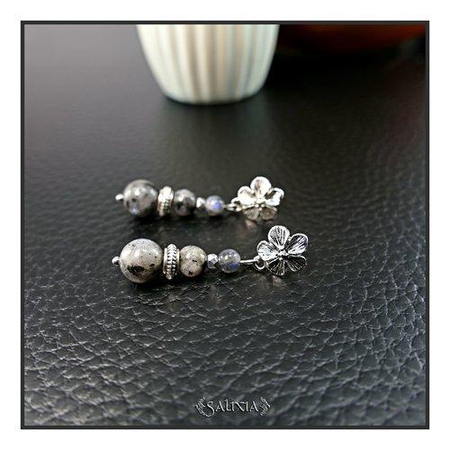 Boucles d'oreilles labradorite puces fleurs laiton rhodié ou option crochets acier inoxydable (#bo951)