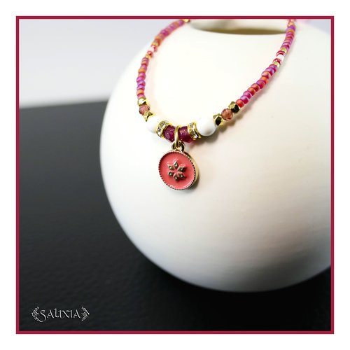 Collier pendentif fleur quartz grenat howlite blanc strass cristal perles japonaises rouge givrées perles plaqué or 24 carats (#c387)