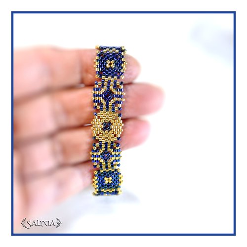 Bracelet granny square tissé à l'aiguille perles de verre japonaises fermoir acier inoxydable doré (#bc501)