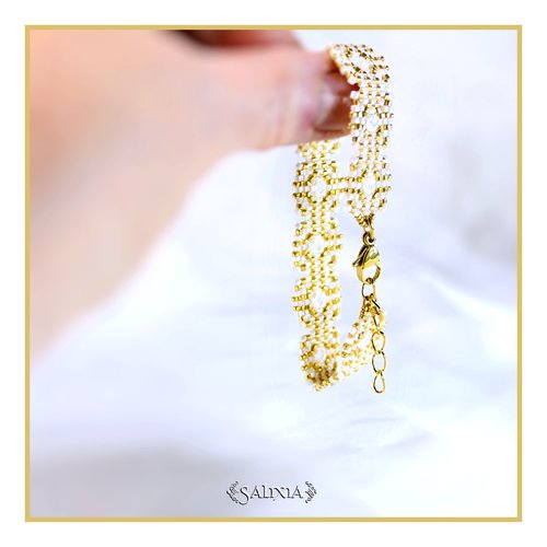 Bracelet granny square tissé à l'aiguille perles en verre japonaises fermoir acier inoxydable doré (#bc507)