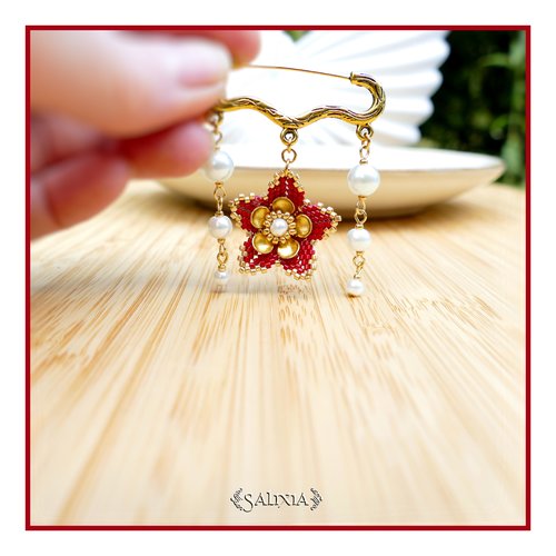 Broche fleur tissée perles japonaises rouges perles nacrées blanches (#br19)
