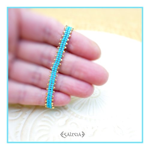 Bracelet fin tissé à l'aiguille perles de verre japonaises bleu océan fermoir acier inoxydable doré à l'or fin 18 carats (#bc519)