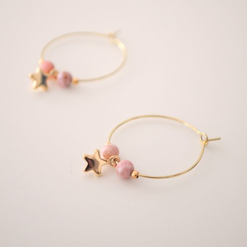 Boucles d'oreilles créoles étoile dorée et pierre rose