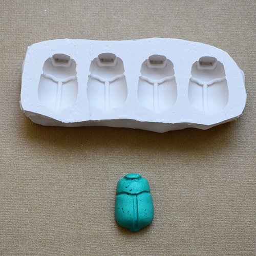 Moule en silicone 4 scarabées égyptiens bousier sacré d’egypte