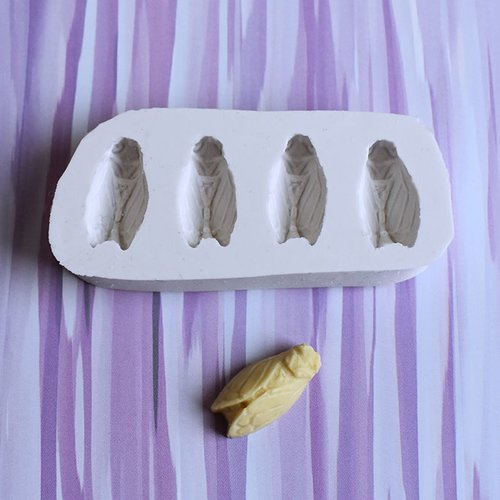 Moule en silicone de 4 cigales 2 cm