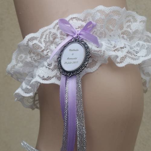 Jarretière parme et argent avec prénoms et date de cérémonie personnalisée et sur mesure 