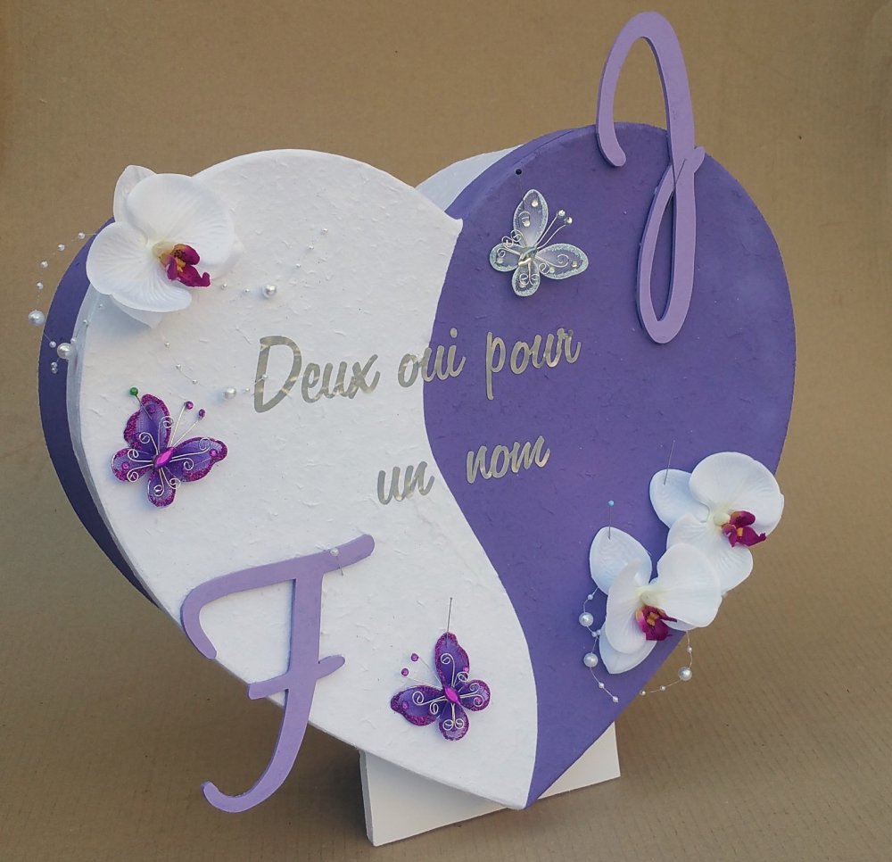 Set de mariage romantique en satin couleur violet et blanc