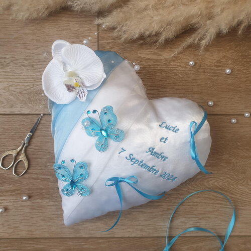 Coussin alliances cœur, décor mariage bleu turquoise, cadeau fiançailles personnalisé, thème amour passion  saperlipopette création
