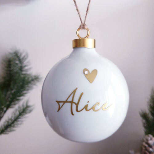 Grande boule de noël personnalisée en porcelaine – prénom doré, souvenir de noël famille